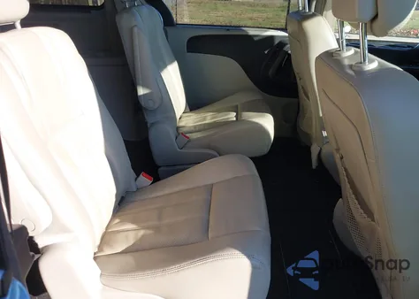 2013 Chrysler Town & Country Touring-L из США, поврежденный, VIN 2C4RC1CG5DR797211